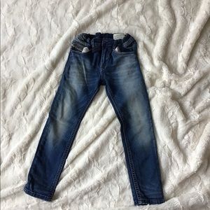 Diesel kid Regular Slim-Tapered Skinny jeans Sz 5y